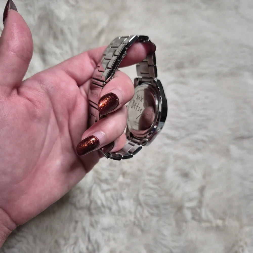 Betsey Johnson Watch Silver Tone Pink Heart Hand Streetwear Twee Girly Cute Y2K - Picture 13 of 13